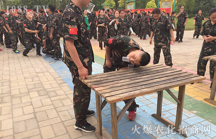 ��׃�Լ��������������ƵZǰ��