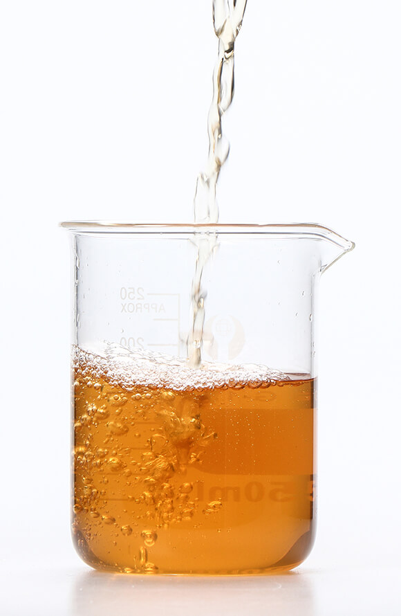 ��(d��ng)��Դ������ԭҺ���\�Sɫ��-��(r��n)��ʥ4