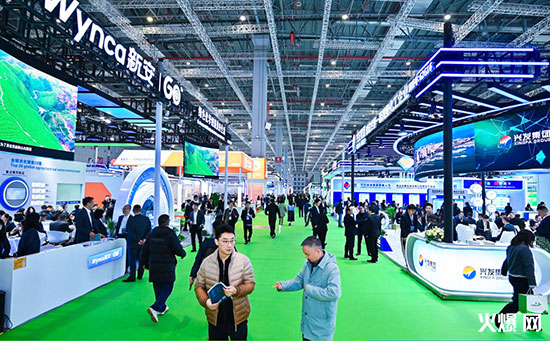 2026�Ϻ�CAC�r(n��ng)��չ�Gɫֲ�������B(t��i)ͬ����