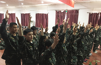 �e�ֱ�Q���I(l��ng)�����������F(xi��n)��(ch��ng)�W(xu��)�T��