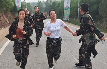 ��Փ�ǔv��߀�Ǳ������҂��](m��i)�ЁG���κ�һ��(g��)����