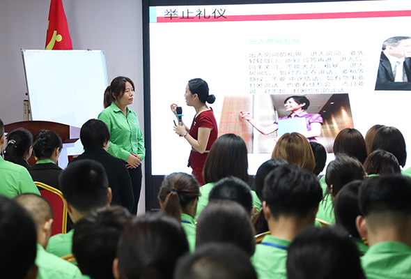 �����������ԶY�������𱬾W(w��ng)���˼�Ӗ(x��n)�̄�(w��)�Y�x��